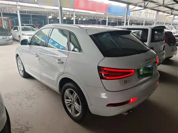 Audi Q3 2015