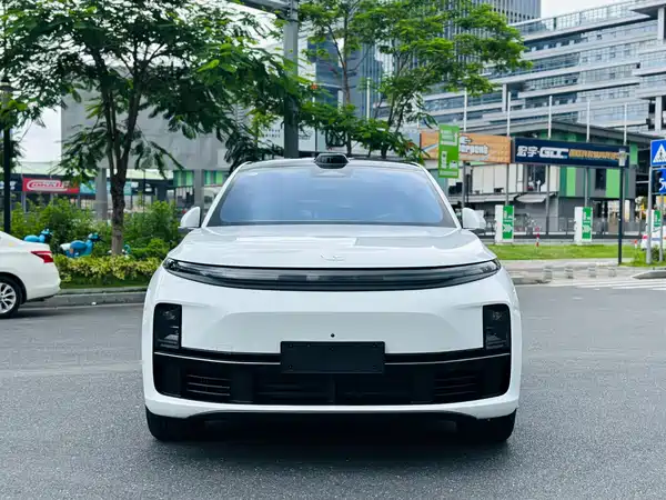Li Auto L7 2023