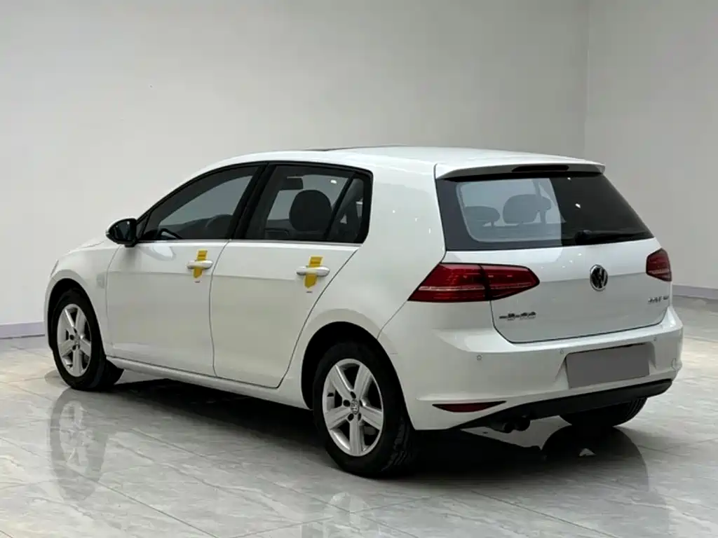 Volkswagen Golf 2014