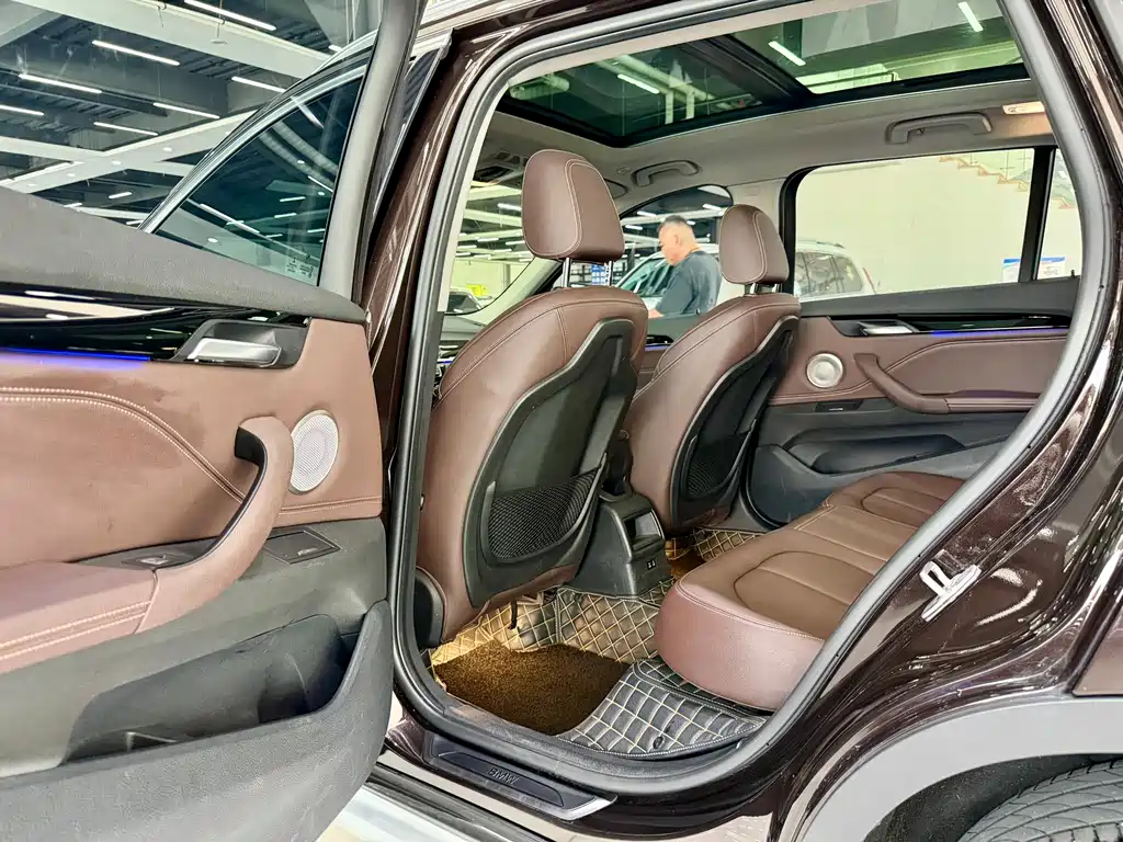 BMW X1 2023