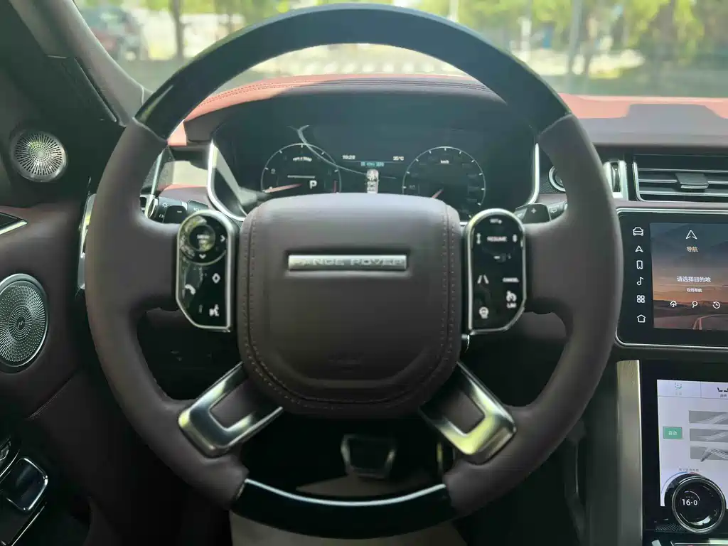 Land Rover Range Rover 2014 — фото 19
