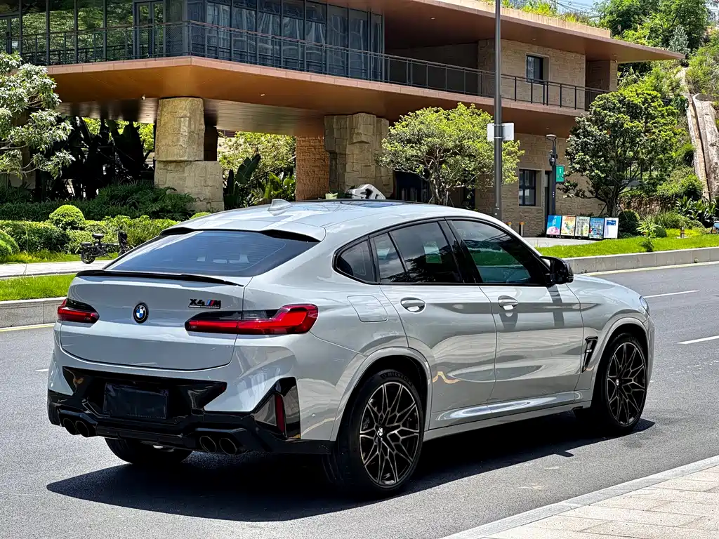 BMW X4 M 2022 — фото 10