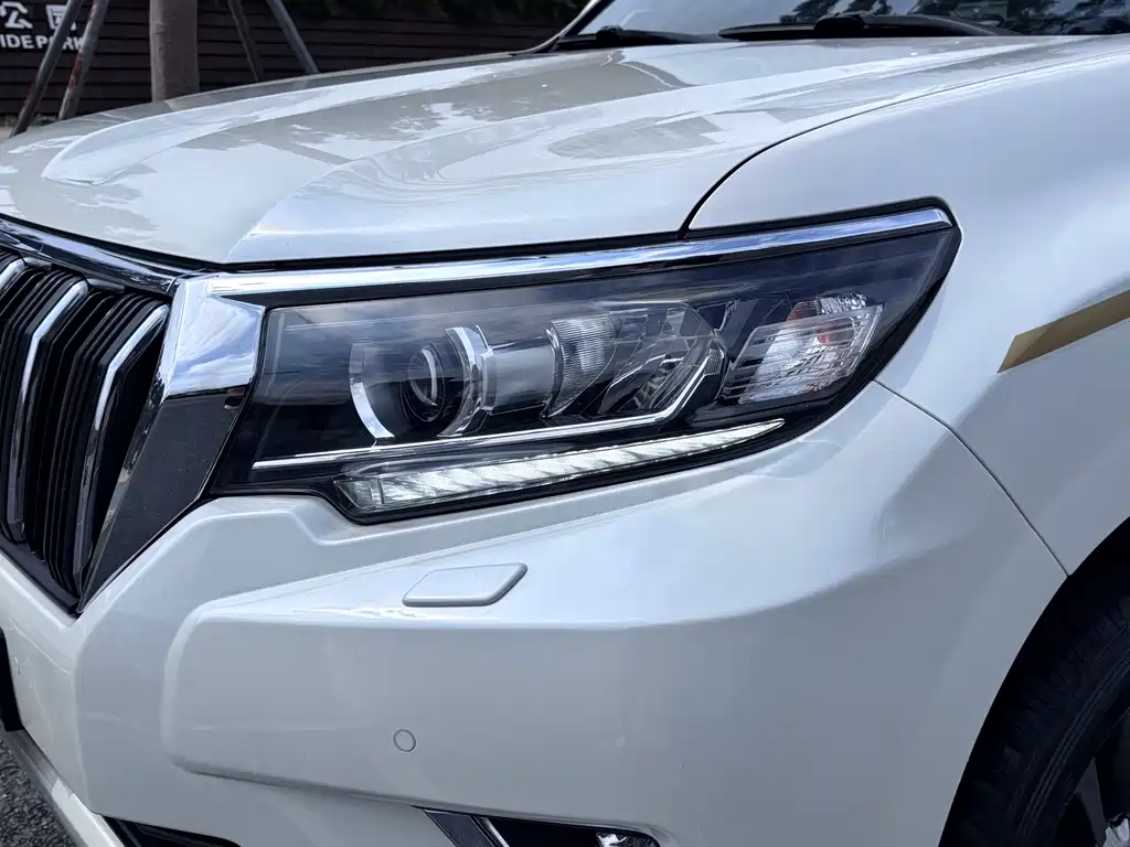 Toyota Prado 2018 — фото 11