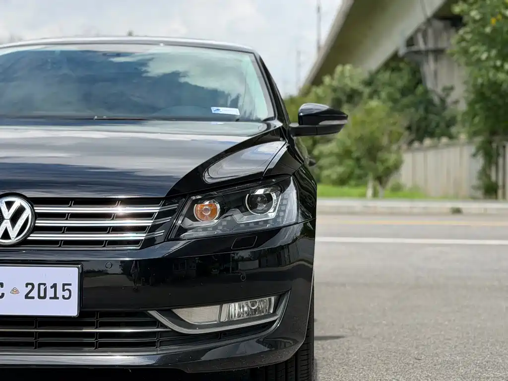 Volkswagen Passat 2014 — фото 23