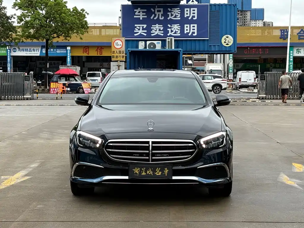 Mercedes-Benz E-Class 2023 — фото 2