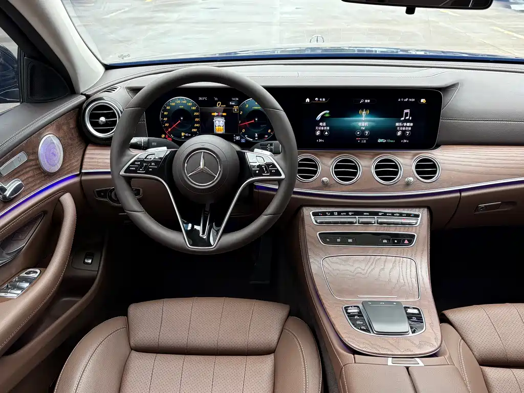 Mercedes-Benz E-Class 2023 — фото 5