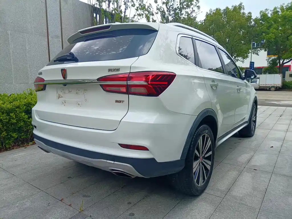 Roewe RX5 2019 — фото 12