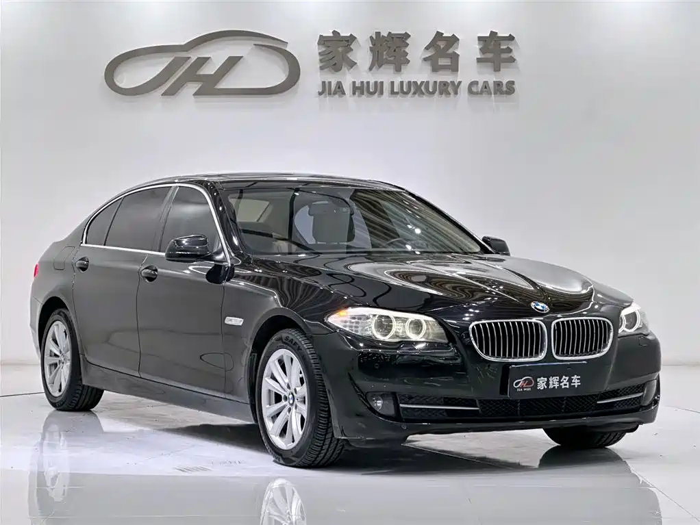BMW 5 Series 2012 — фото 3