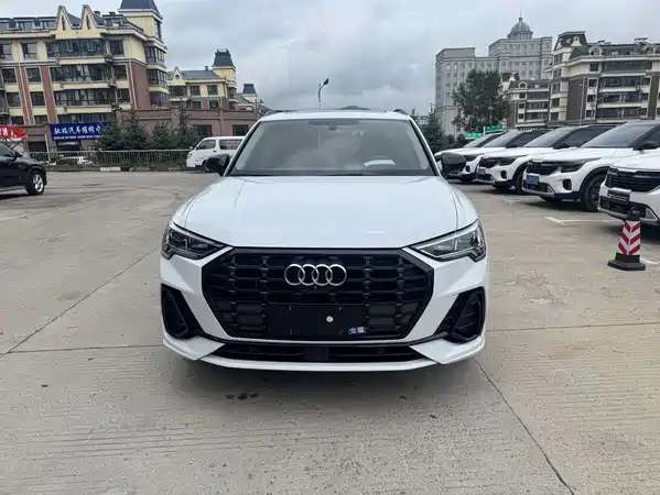 Audi Q3 2022