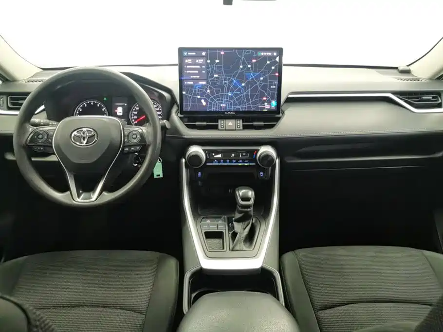 Toyota RAV4 2020 — фото 12