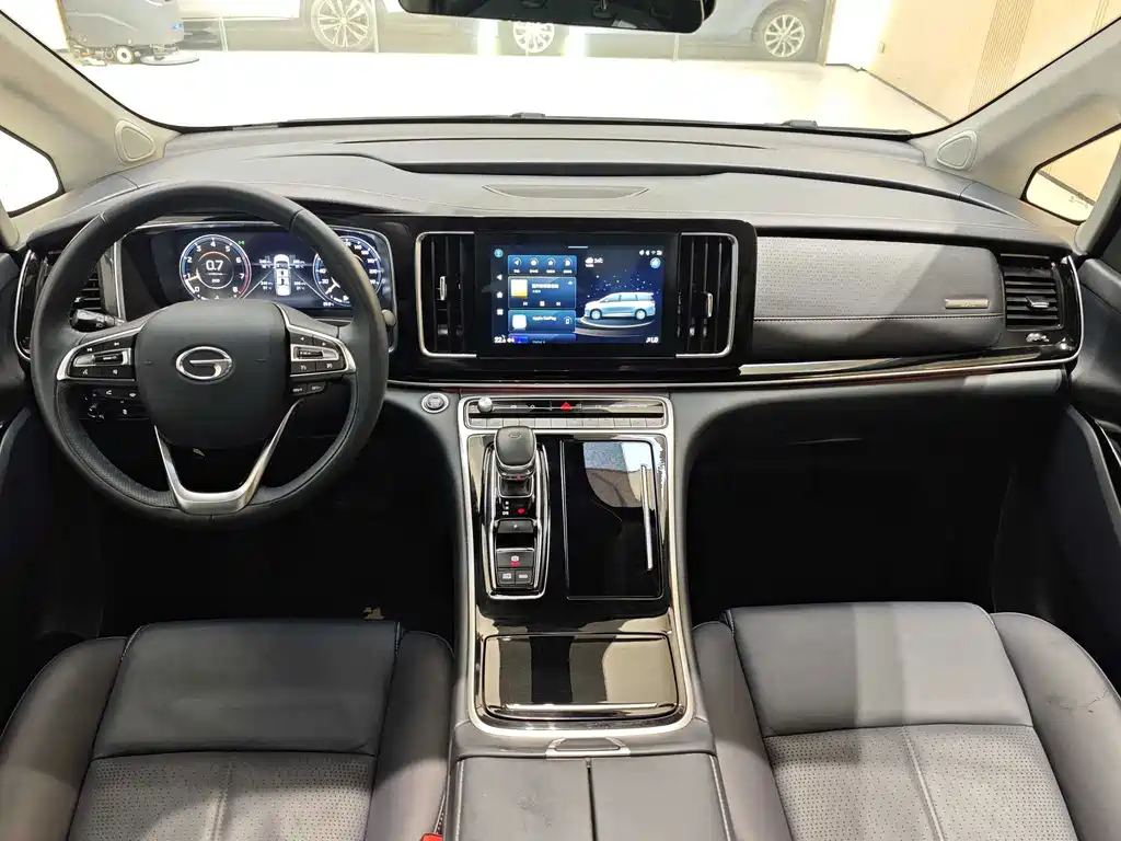 GAC Trumpchi M8 2021 — фото 11