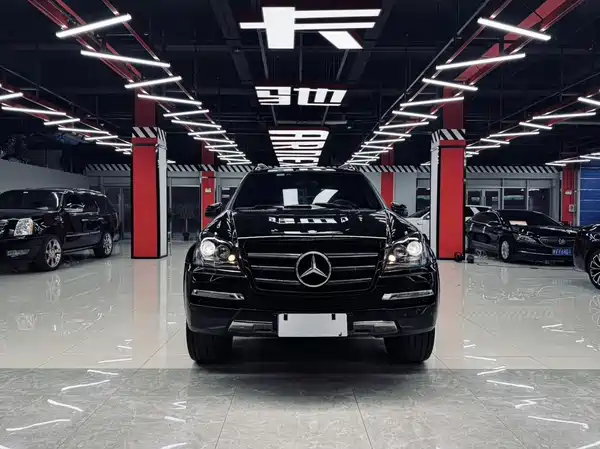 Mercedes-Benz GL-Class 2011