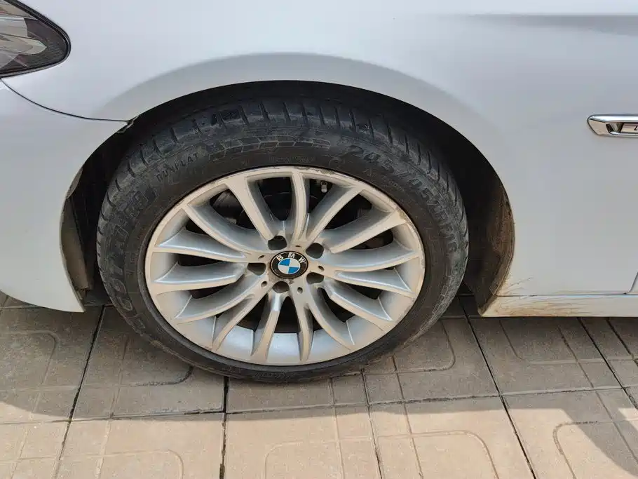 BMW 5 Series 2016
