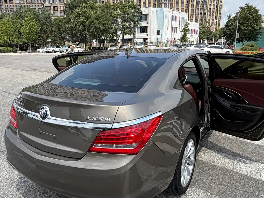Buick LaCrosse 2014 — фото 11