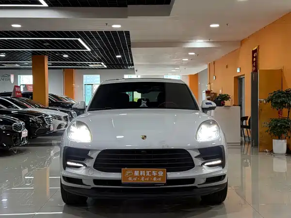 Porsche Macan 2018