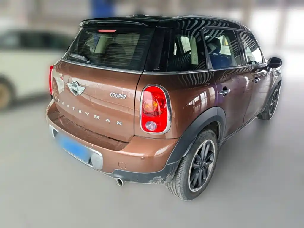 MINI Countryman 2015 — фото 12