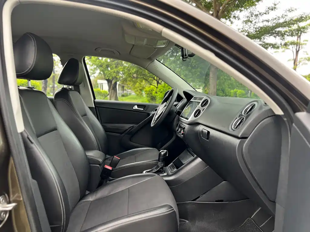 Volkswagen Tiguan 2017 — фото 13