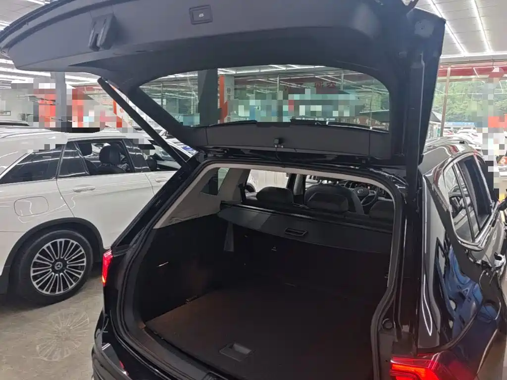 Volkswagen Tiguan L 2023 — фото 19