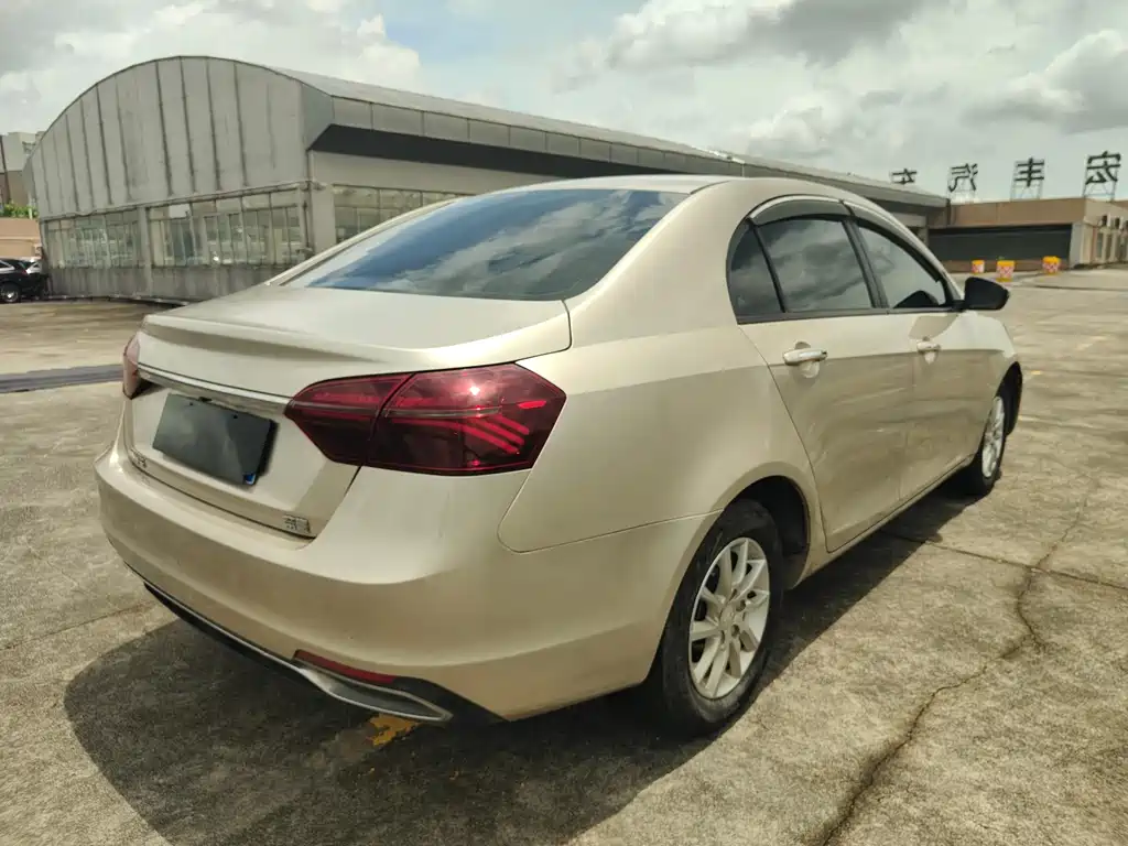 Geely Emgrand 2020