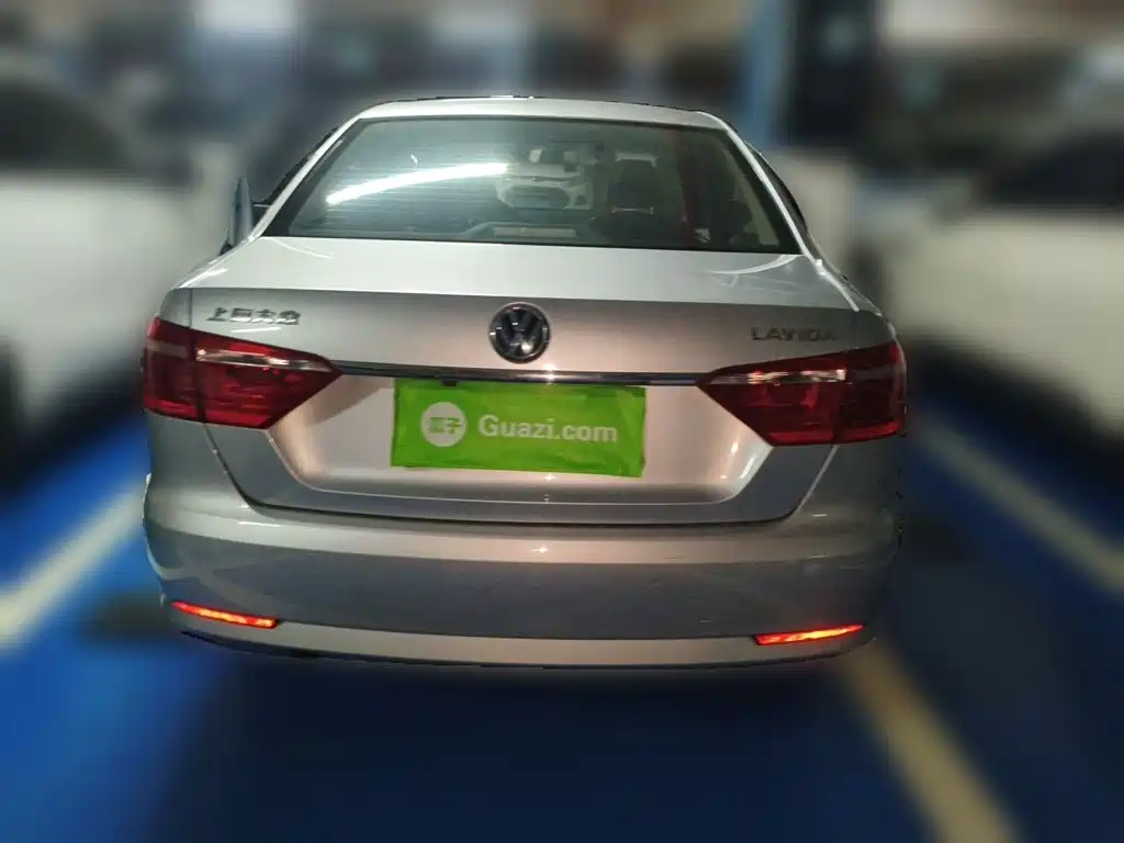 Volkswagen Lavida 2014