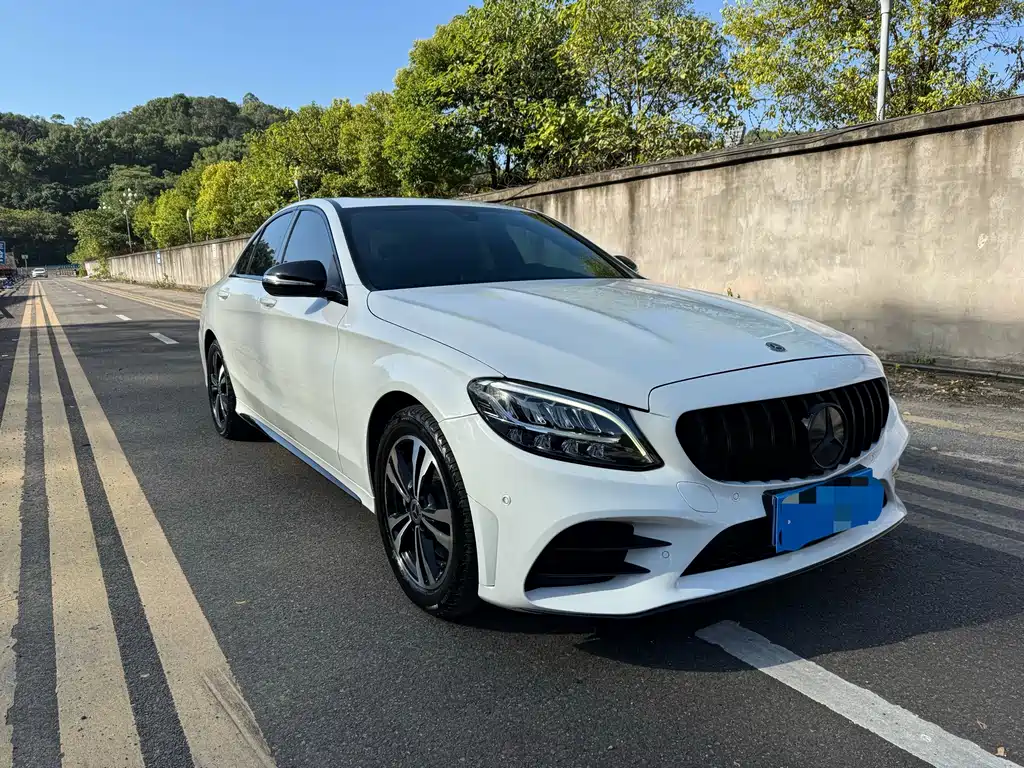 Mercedes-Benz C-Class 2019 — фото 3