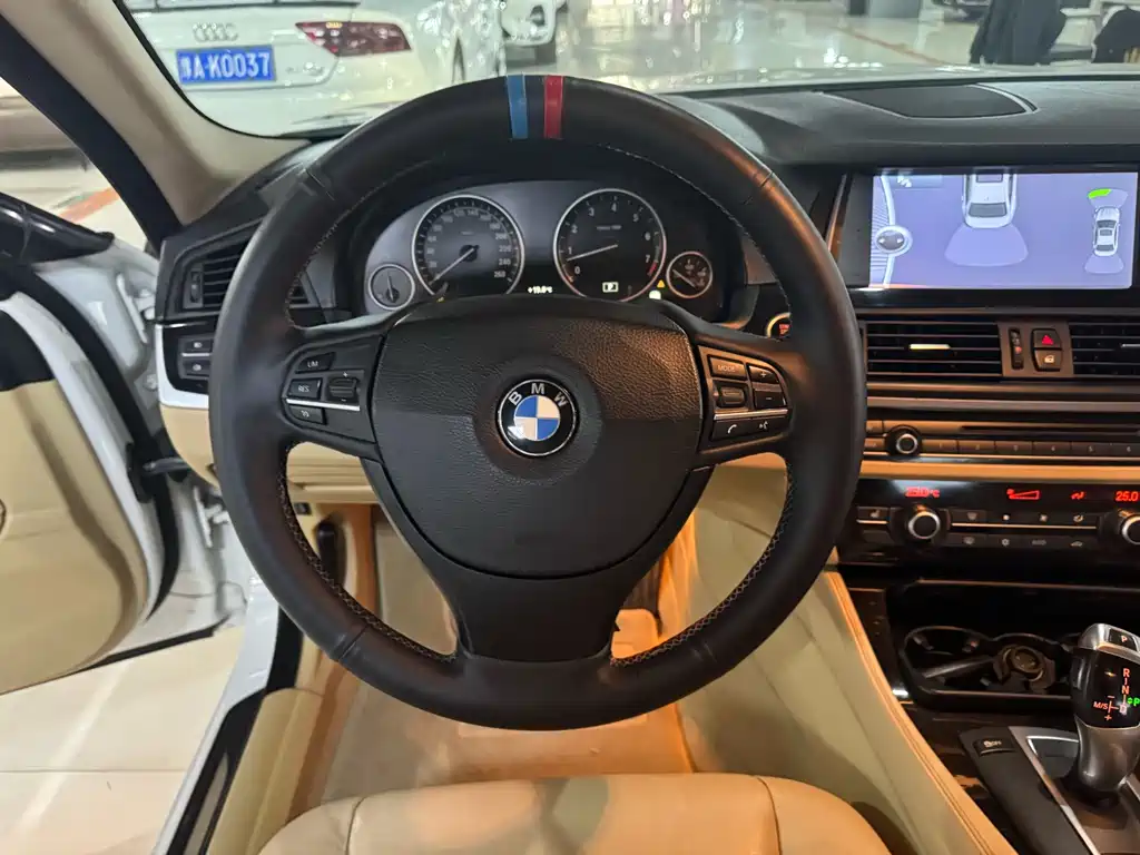 BMW 5 Series 2012