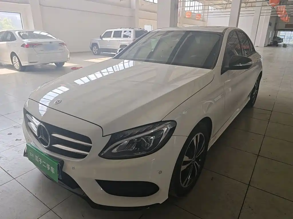 Mercedes-Benz C-Class 2018
