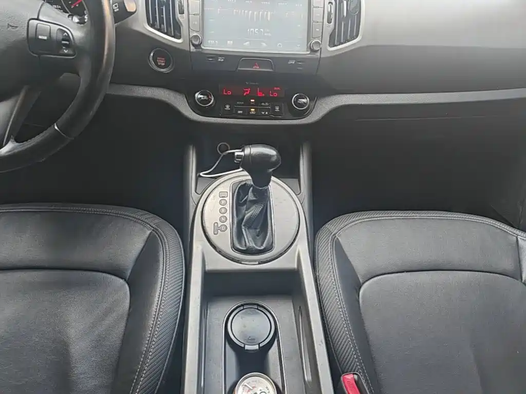 Kia Sportage 2015 — фото 14
