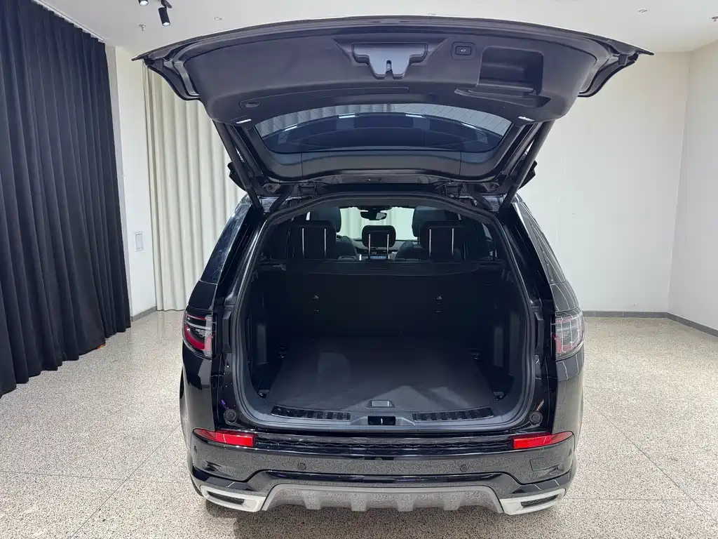 Land Rover Discovery Sport 2022 — фото 30