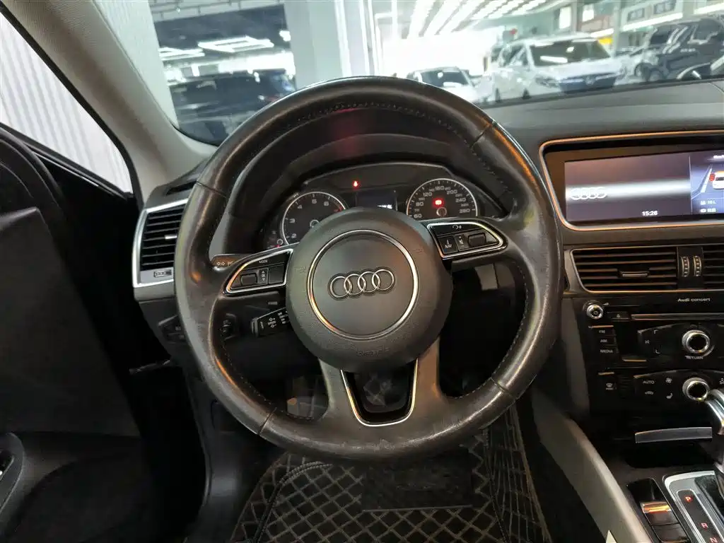 Audi Q5 2018 — фото 7