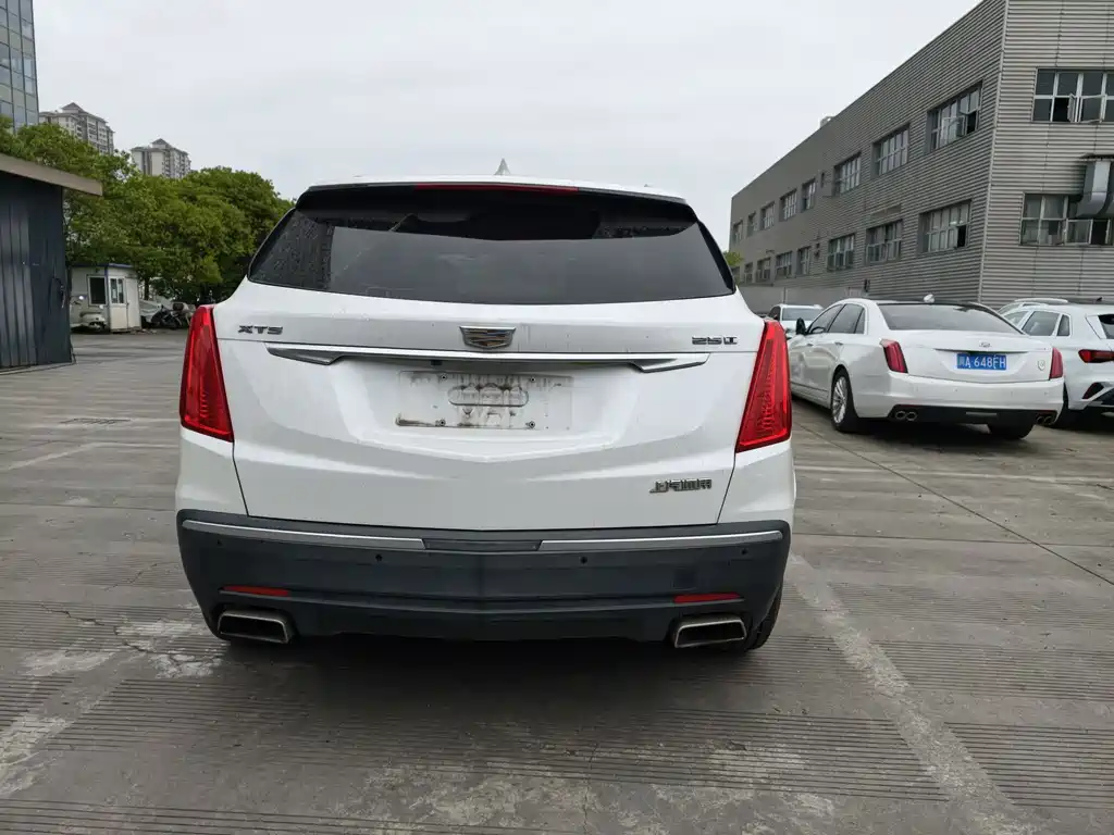 Cadillac XT5 2018 — фото 7