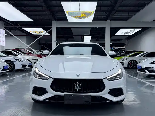 Maserati Ghibli 2016