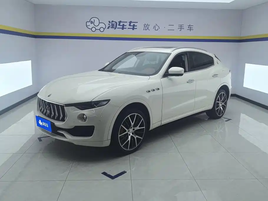 Maserati Levante 2017 — фото 1
