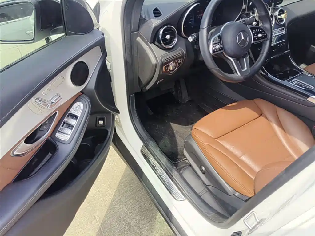 Mercedes-Benz GLC Coupe 2021 — фото 16