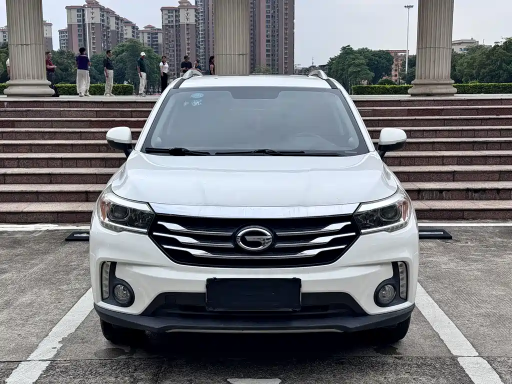 GAC Motor Trumpchi GS4 2017 — фото 2