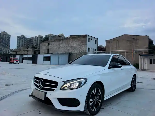 Mercedes-Benz C-Class 2018