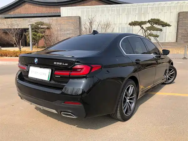 BMW 5 Series New Energy 2024