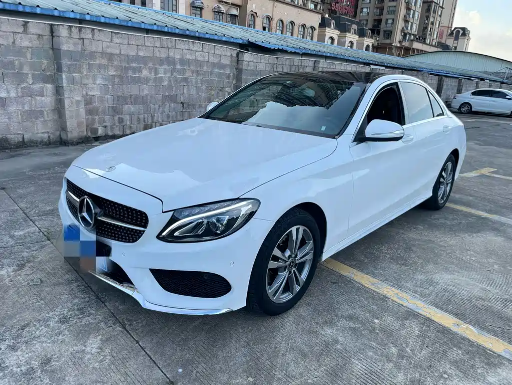 Mercedes-Benz C-Class 2017 — фото 1