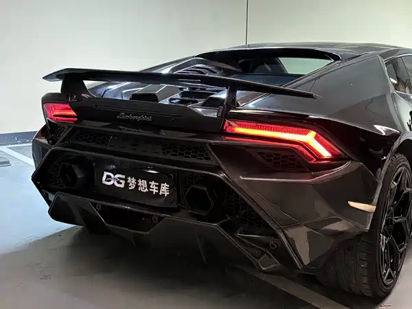 Lamborghini Huracan 2016