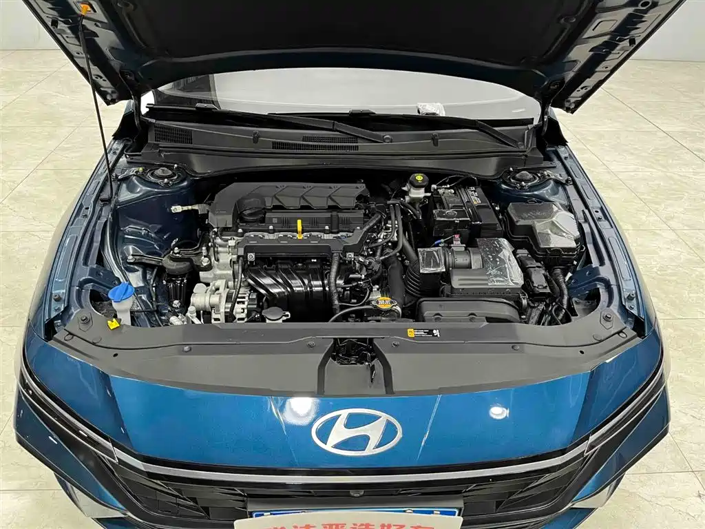 Hyundai Elantra 2023 — фото 20