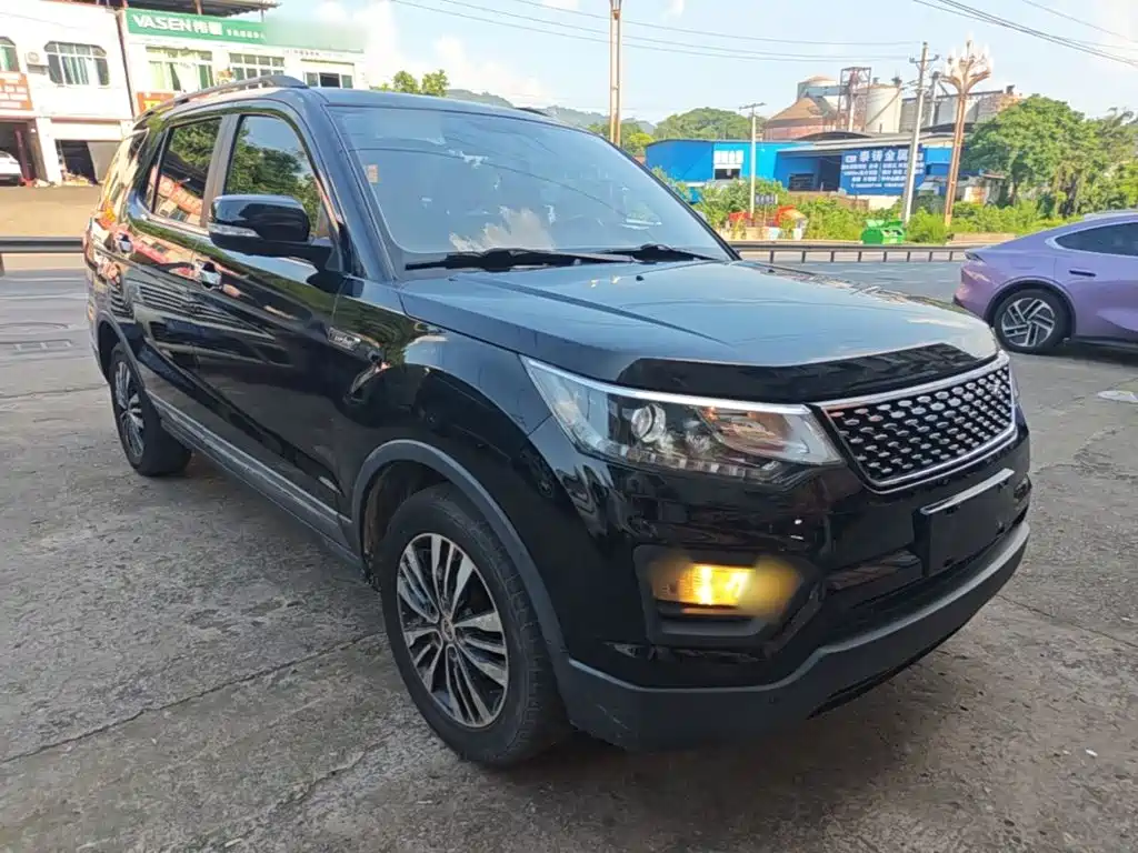 Oshan Oushang CX70 2017