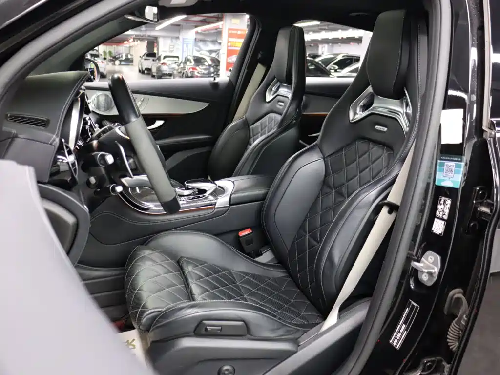 Mercedes-Benz GLC Coupe AMG 2020 — фото 11