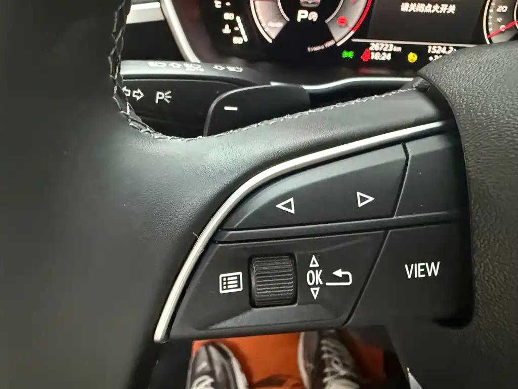 Audi Q3 2023 — фото 13