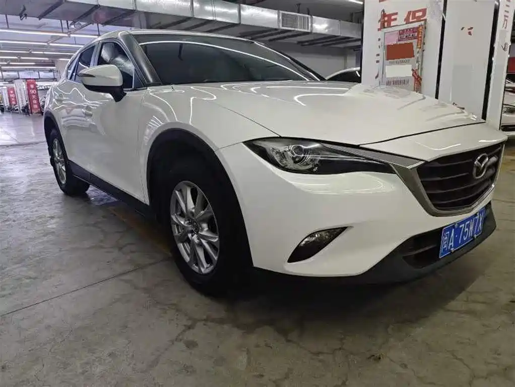 Mazda CX-4 2017 — фото 3