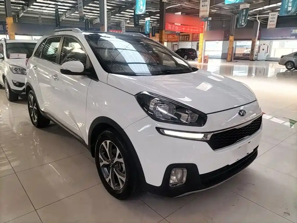 Kia KX3 Proud Running 2016