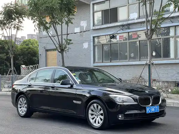 BMW 7 Series 2009