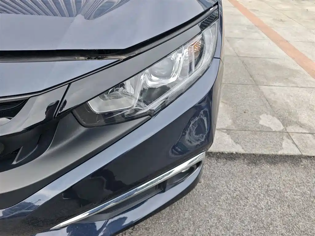 Honda Civic 2021 — фото 18