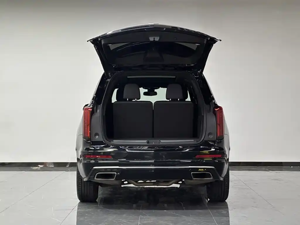 Cadillac XT6 2021 — фото 11