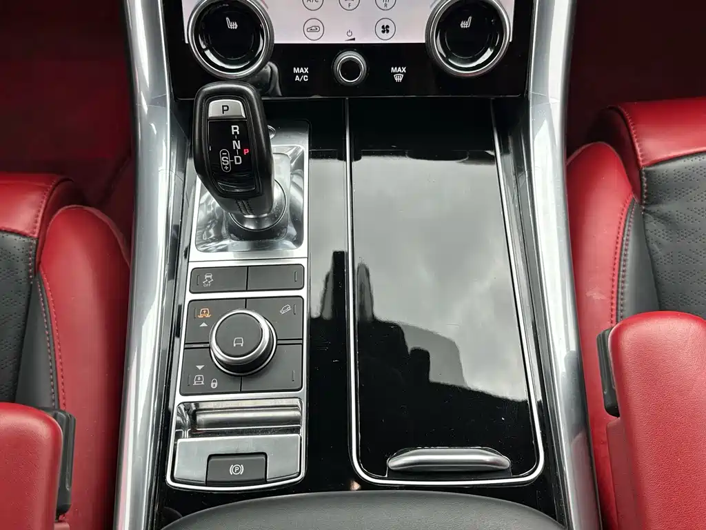 Land Rover Range Rover Sport 2018 — фото 17