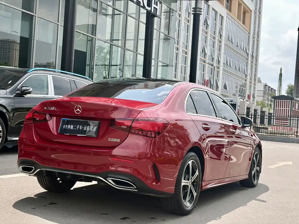 Mercedes-Benz A-Class 2023 — фото 9
